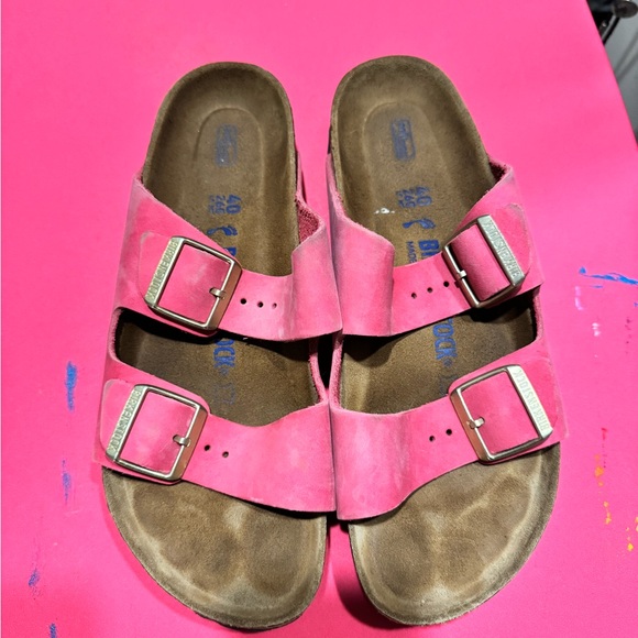Birkenstock Shoes - Women’s Birkenstock Arizona Pink Sandals Size 40